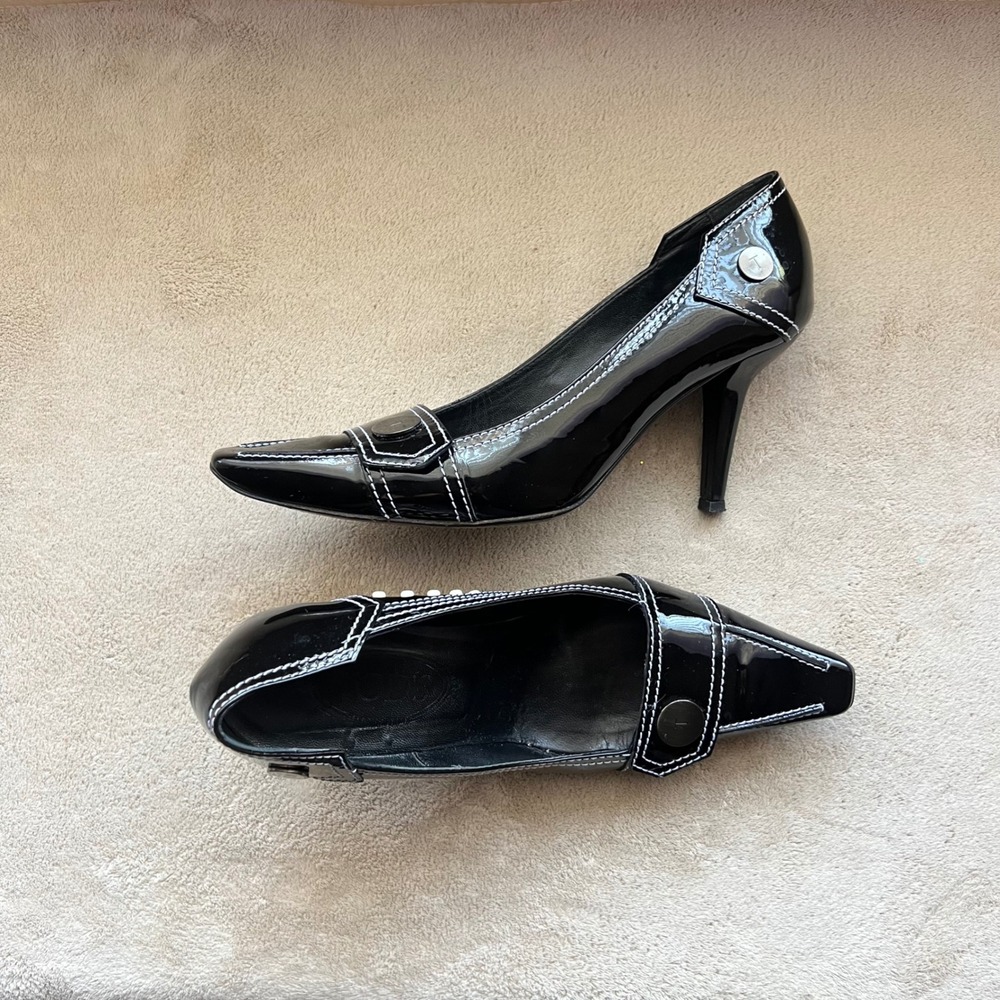 Tod's Wom 8-8.5 Black Patent Leather Contrast Stitch Pointed Toe Heel Pump Italy